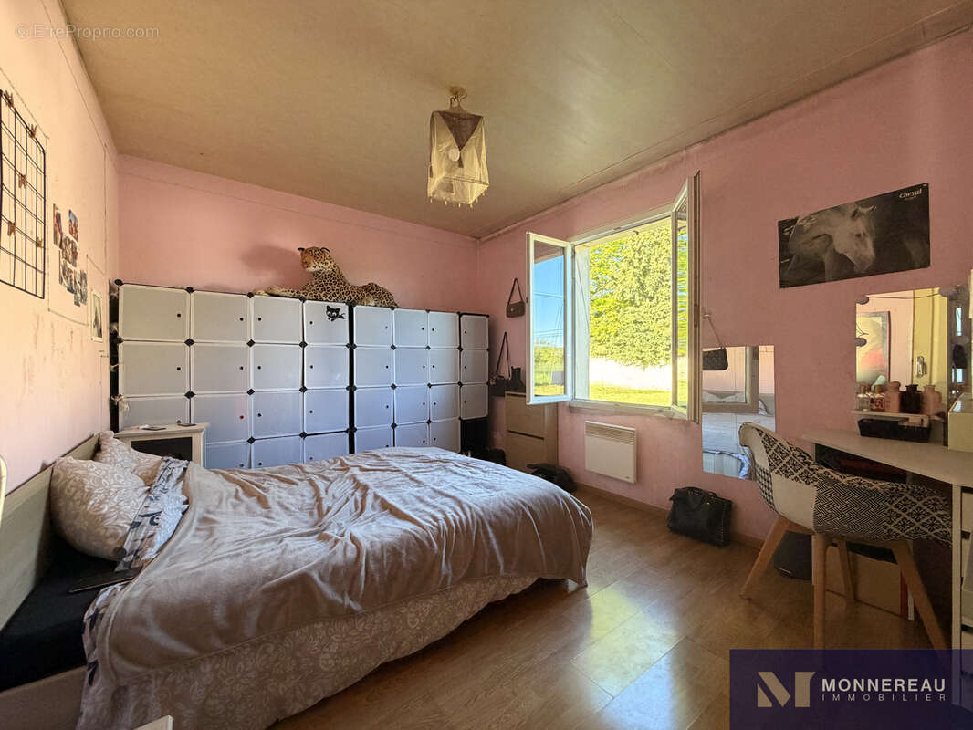 Maison à SAINTE-MEME