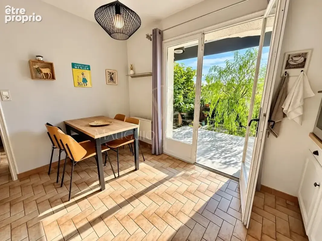 Villa F4 de plain-pied avec garage - photo 4
