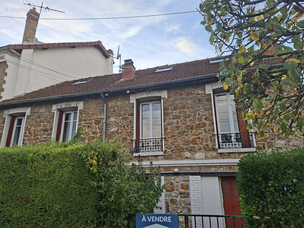 Appartement à VIRY-CHATILLON