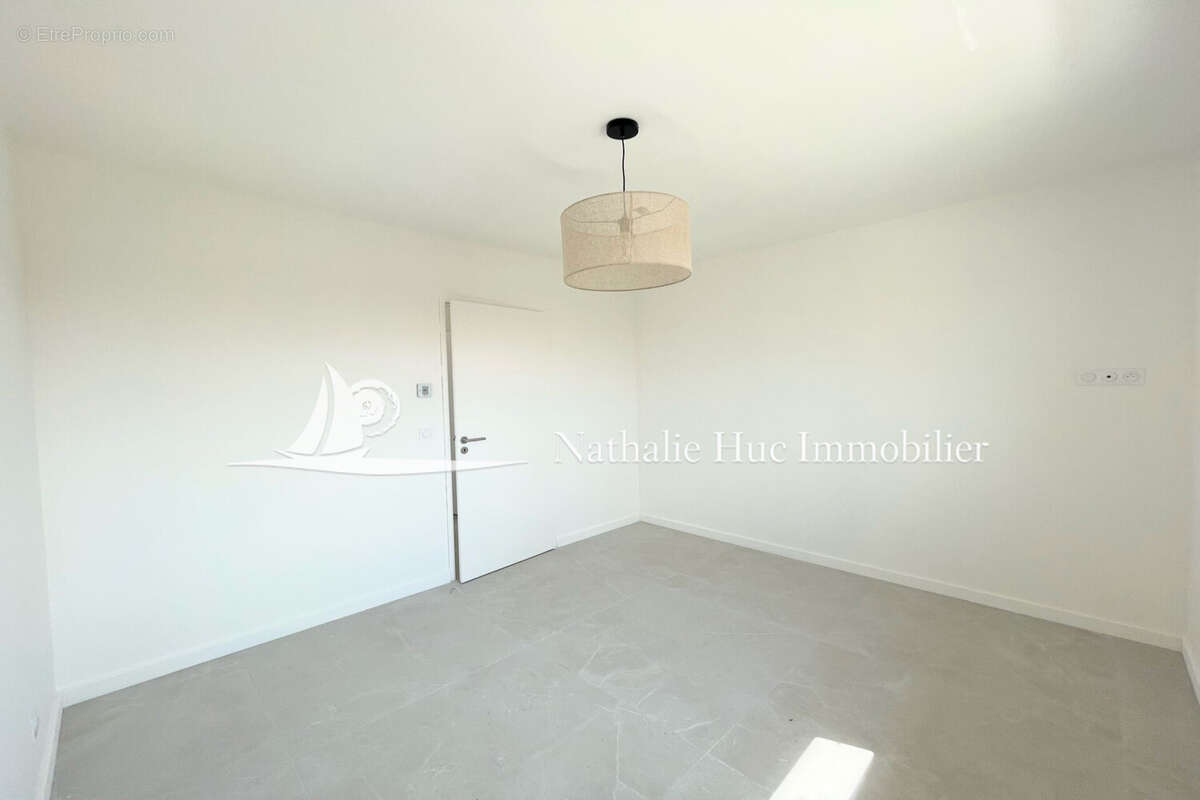 Maison 99 m² à Cabestany  - photo 7