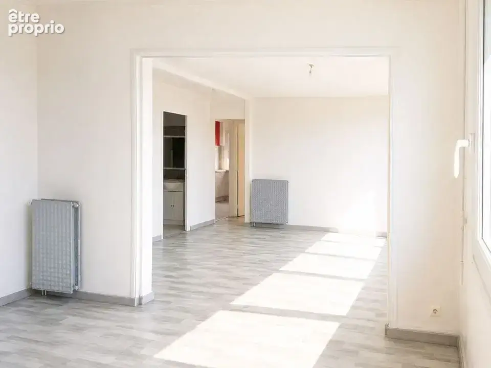 Appartement 101 m² à Lanester  - photo 3
