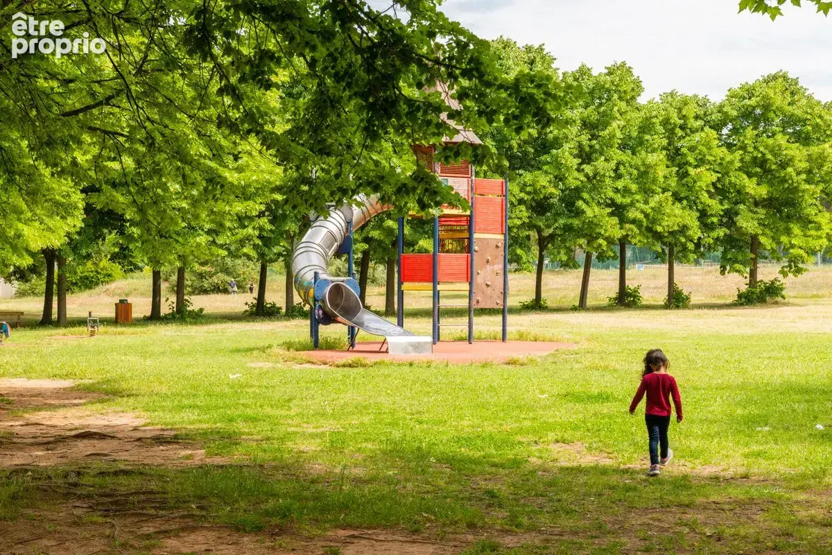 Résidence "Le Pignes 1" - T4 N°E3468A212L - photo 12