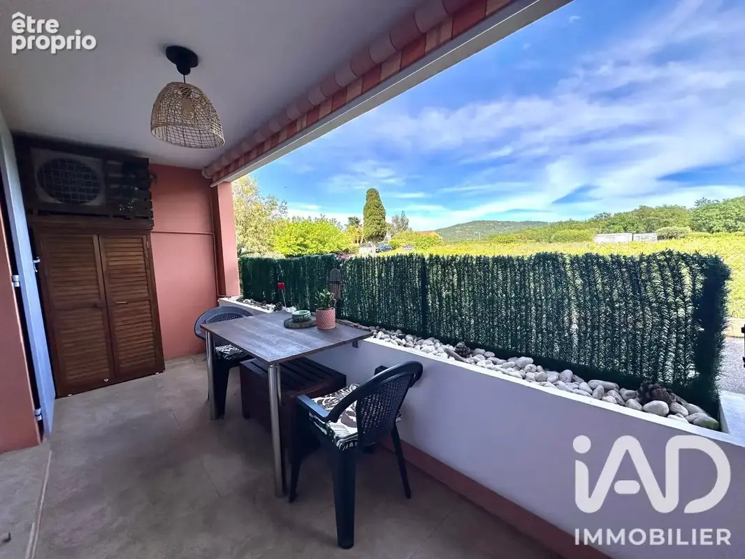 Photo 1 - Appartement à LA CROIX-VALMER