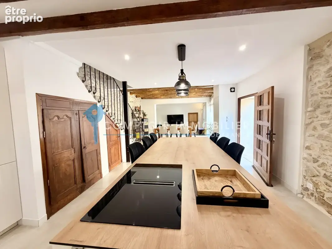 En exclusivité  Pépite et rare A vendre Vergèze, maison vigneronne entièrement rénové 190 m2 environ sur 300 m - photo 9