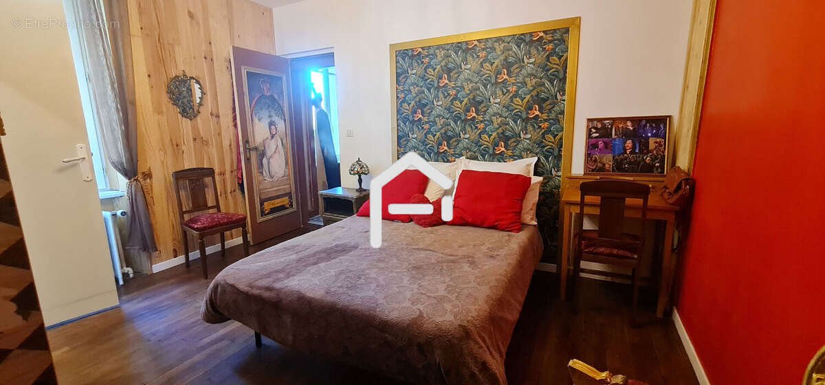 Maison à MASSERET