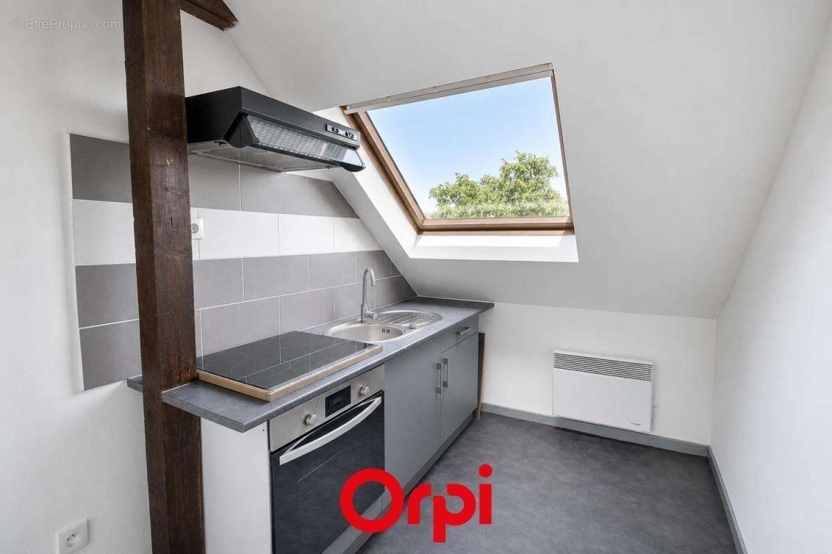 Studio à vendre avec mezzanine au cœur du Neudorf ! - photo 3