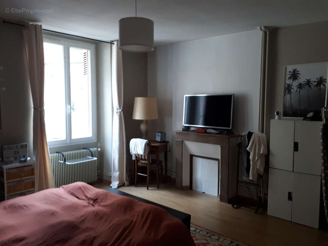 Maison à VEIGNE