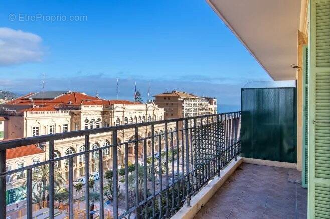 Appartement à MENTON