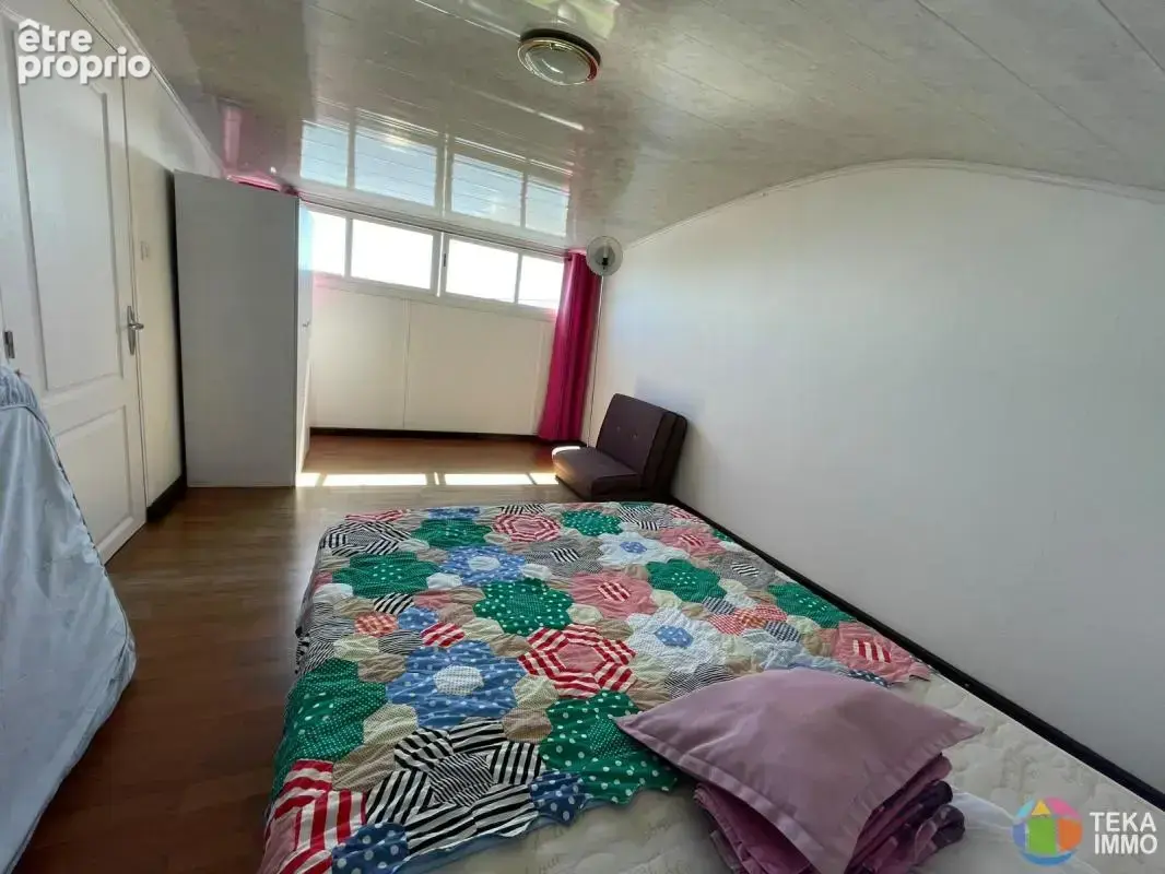 FABIEN TEKA IMMO vous propose à la vente une maison F4 mitoyenne située à Sainte Marie dans le quartier de Beaumont, ile de la R - photo 15
