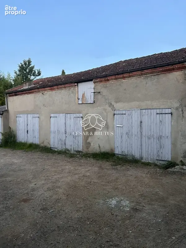 Parking à ROANNE
