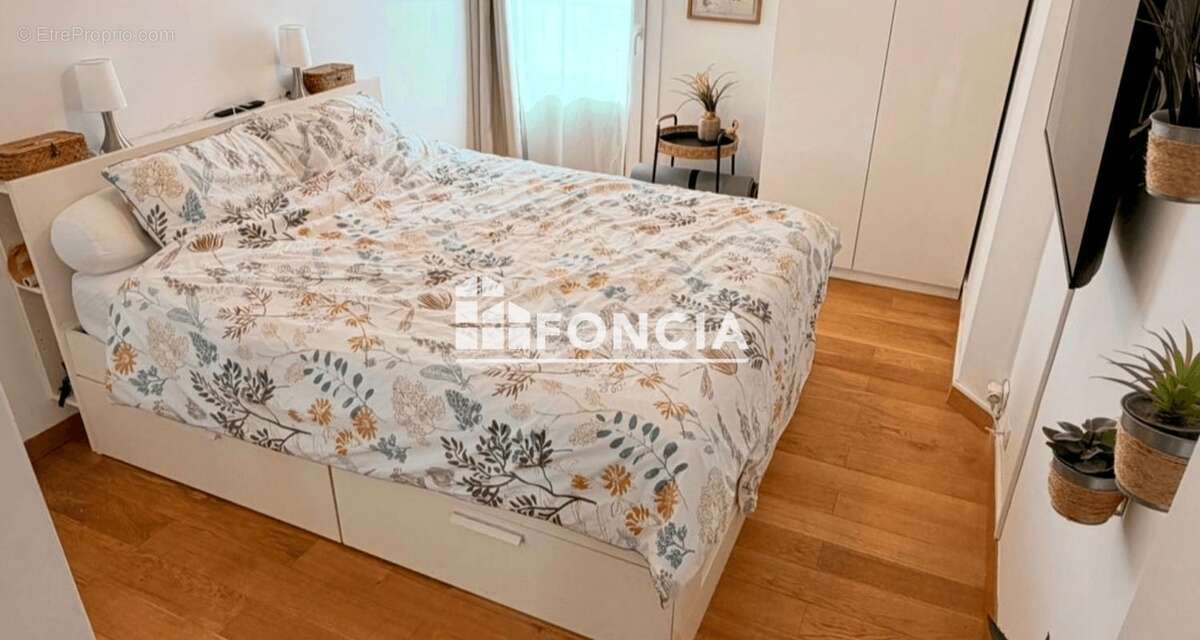Appartement à HYERES