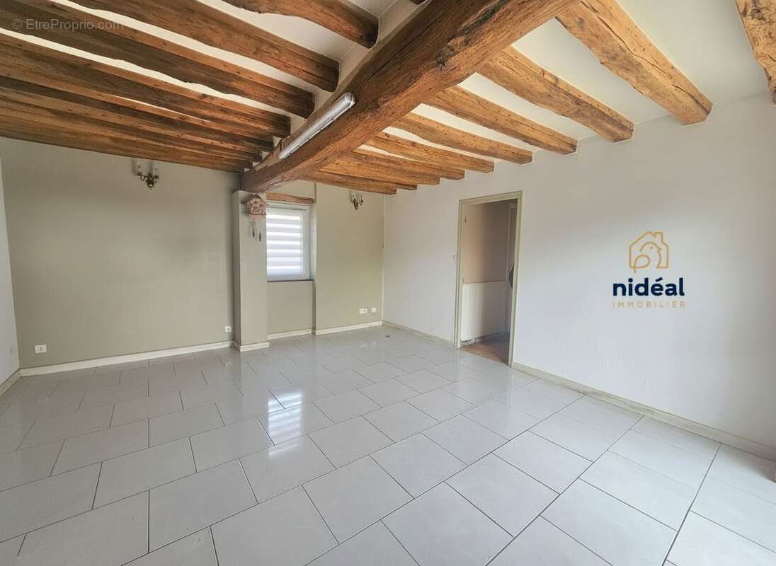 Maison à FAINS