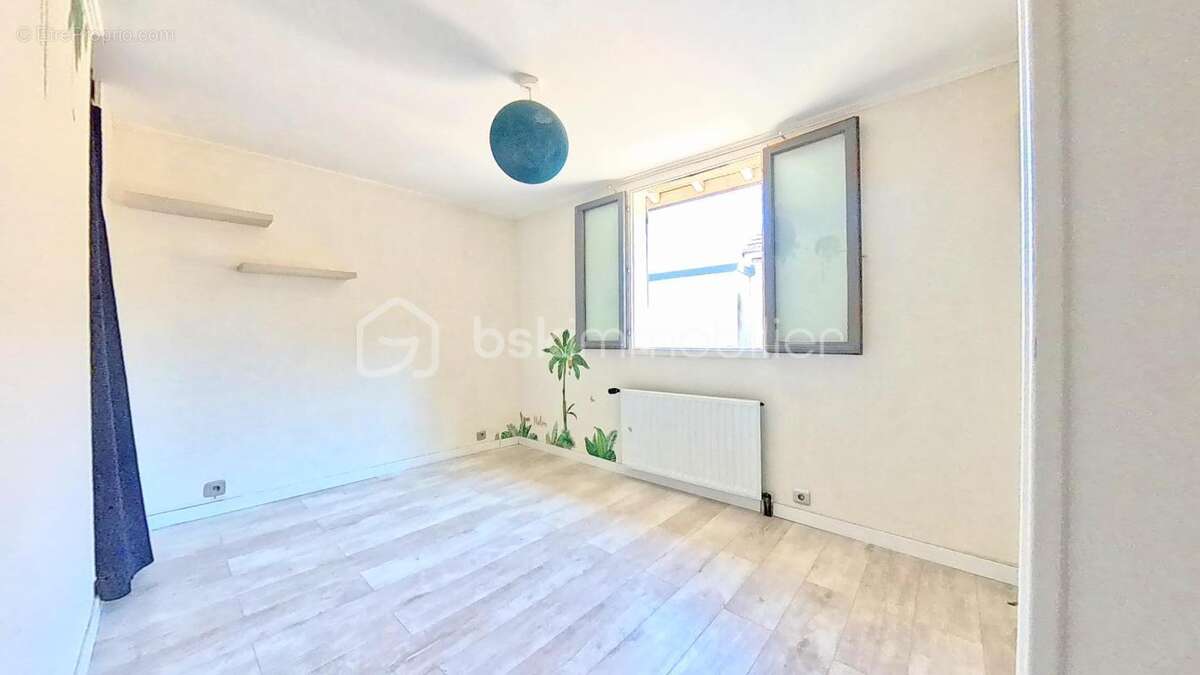 Maison à NEUILLY-PLAISANCE