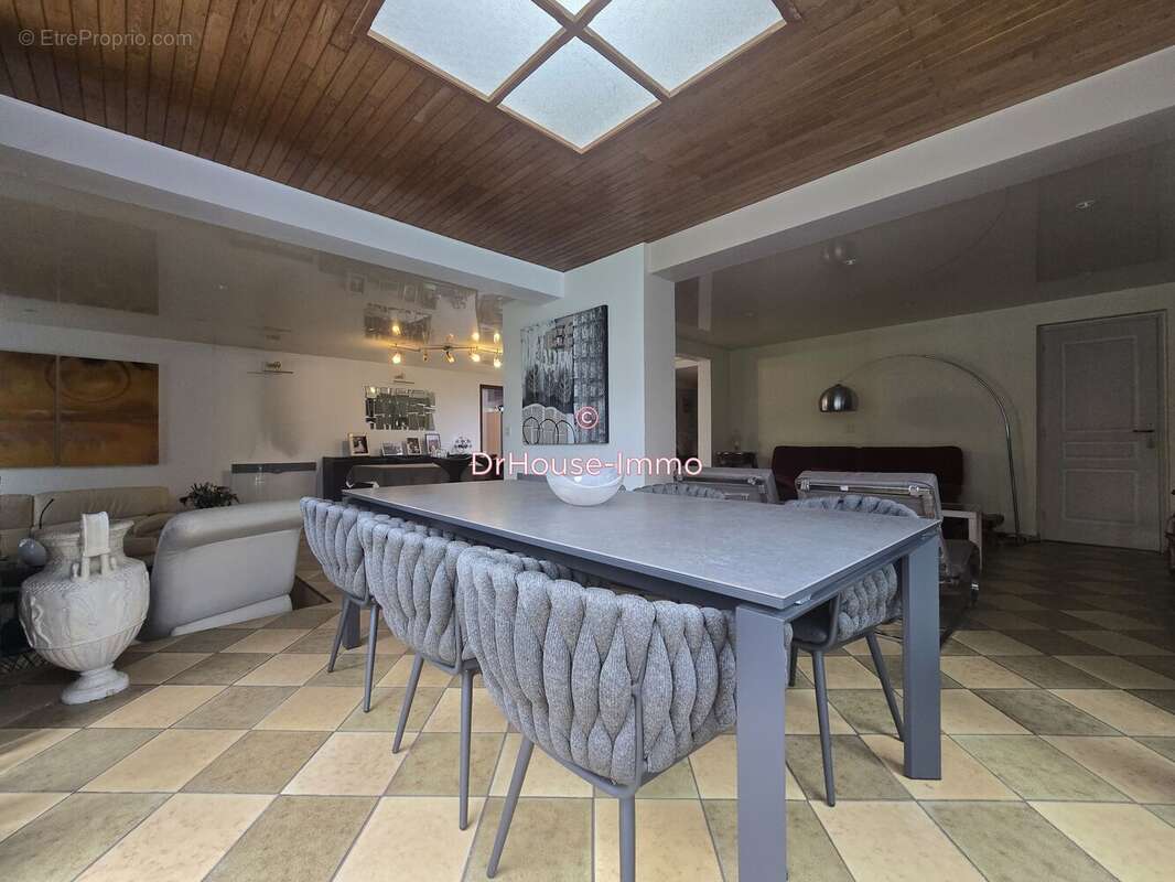 Maison à VILLENEUVE-D'ASCQ