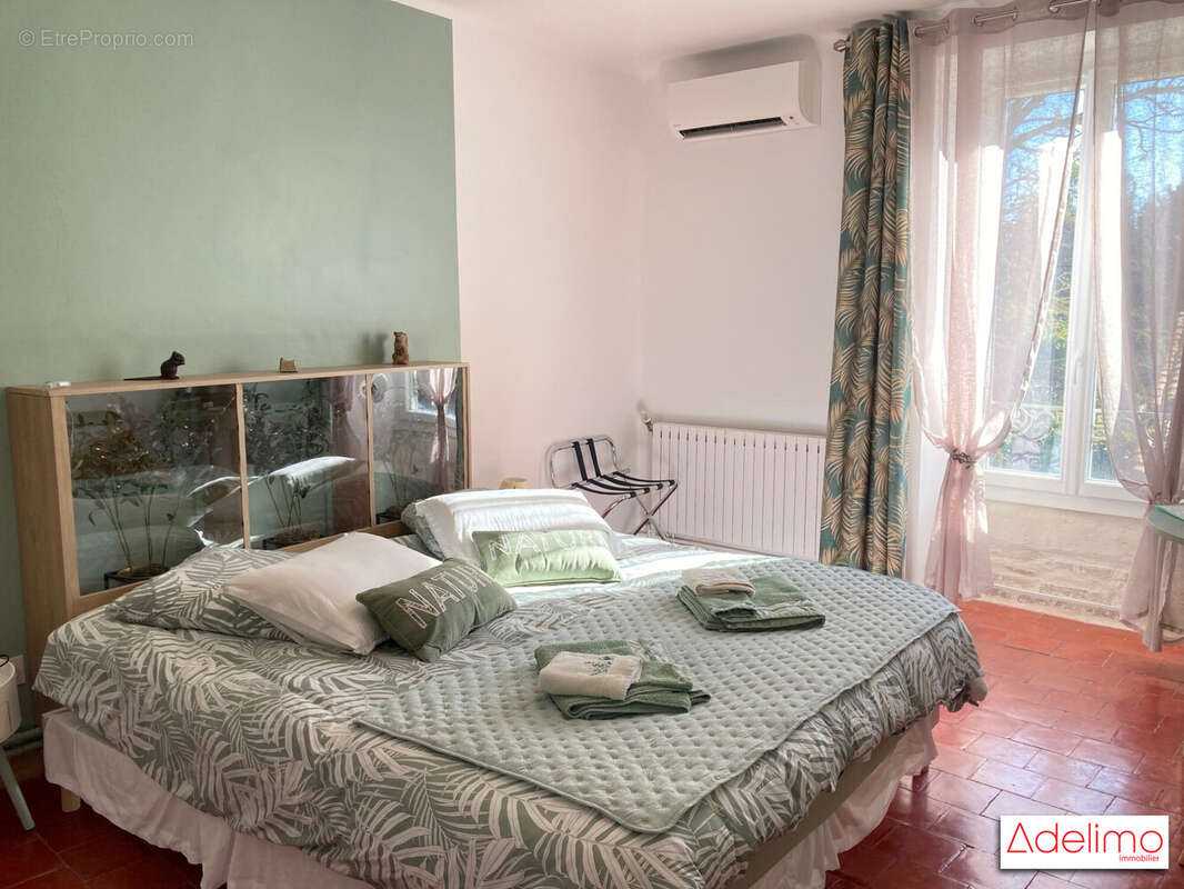 Maison à BOUILLARGUES