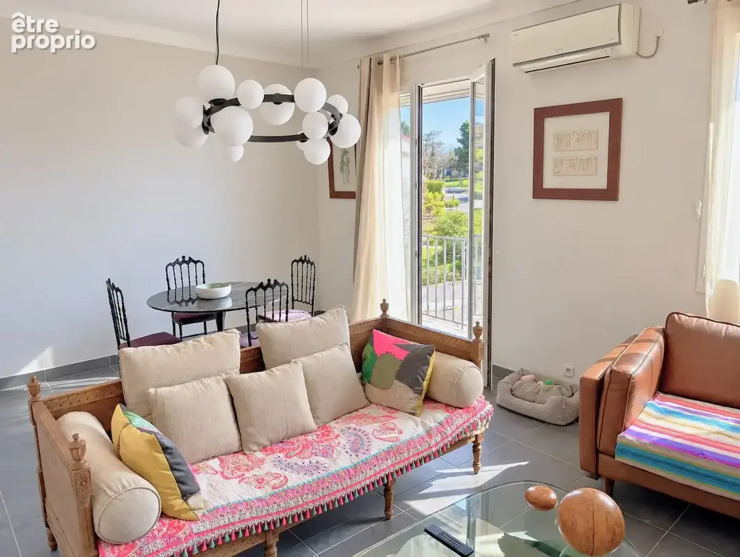 Un appartement au dernier etage, t3 avec vue degagee, a perpignan sud - photo 3
