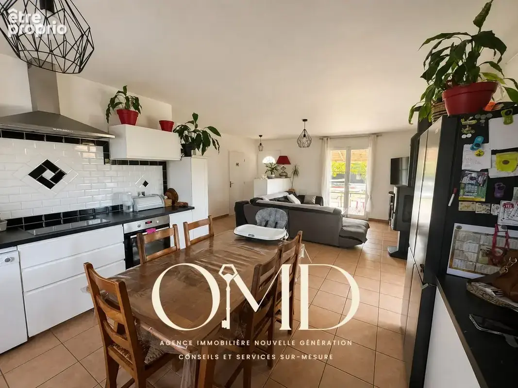 Maison 81 m² à Saint-Elix-Le-Chateau  - photo 3