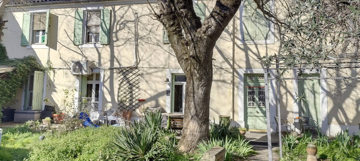 Maison à REDESSAN