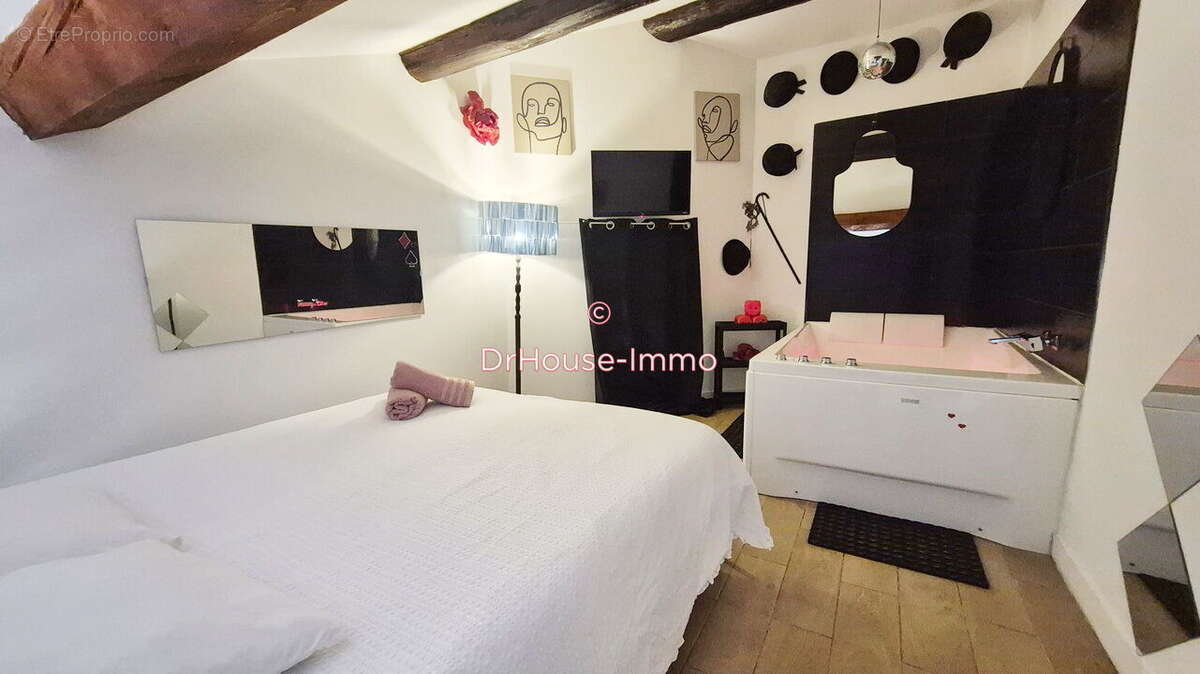 Appartement 31 m² à Marseille-10e  - photo 9