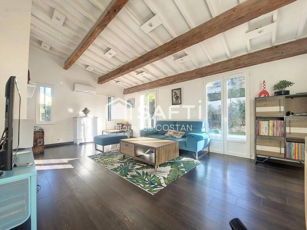 Photo 1 - Maison à VELAUX