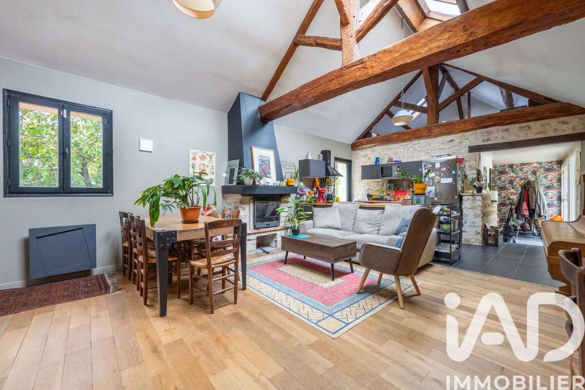 Photo 2 - Maison à HARDRICOURT