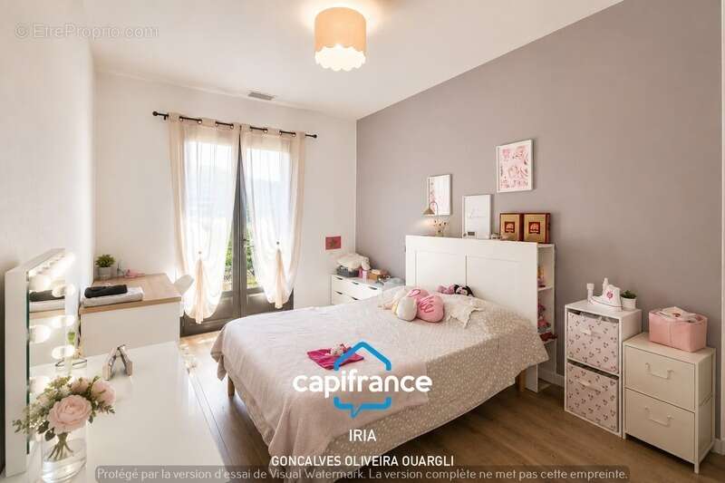 Villa contemporaine 150 m² - 4 chambres - 1 bureau - Garage 45m² - Grand terrain - VILLENEUVE SUR LOT - photo 9