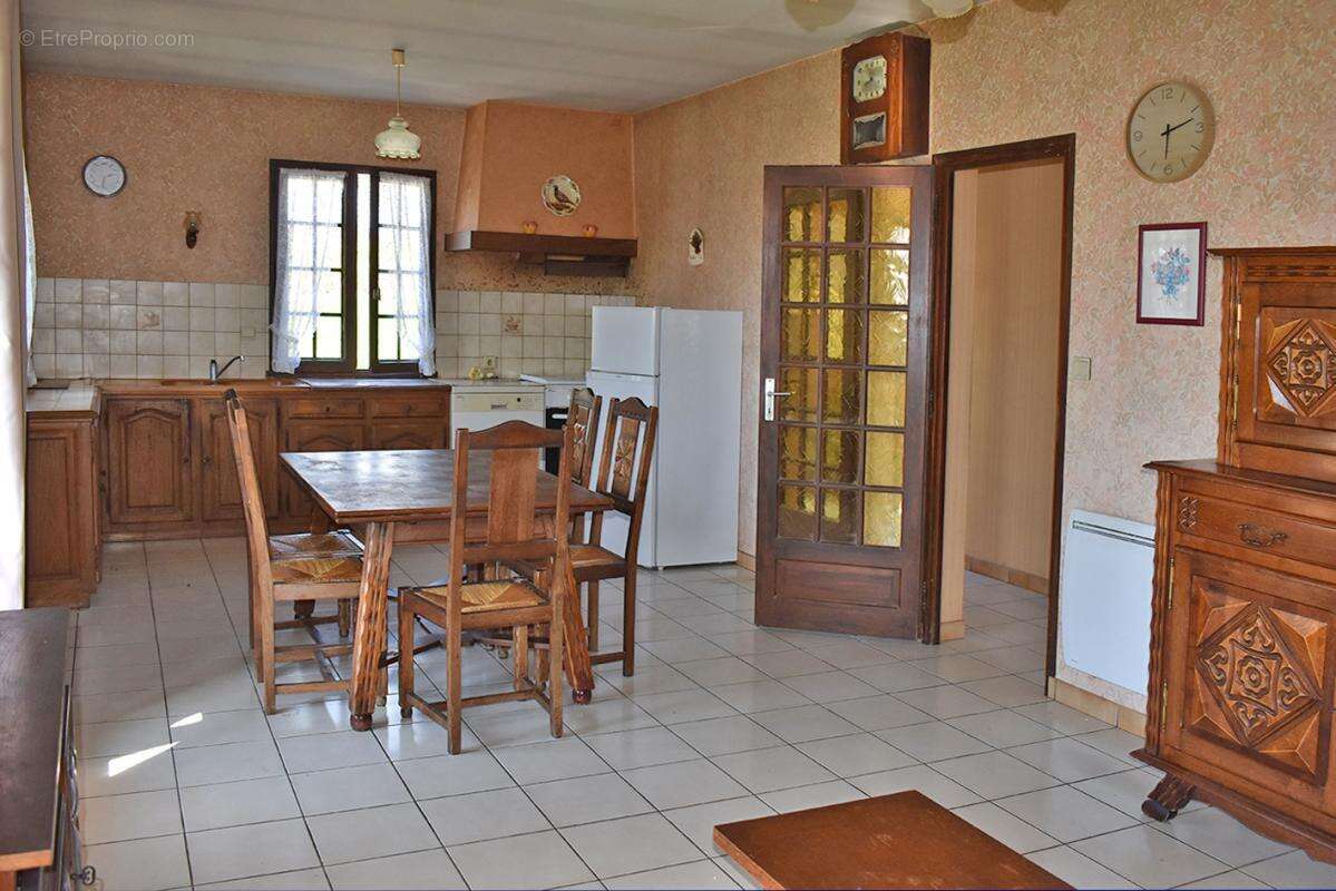 Maison à ARCHIGNAC