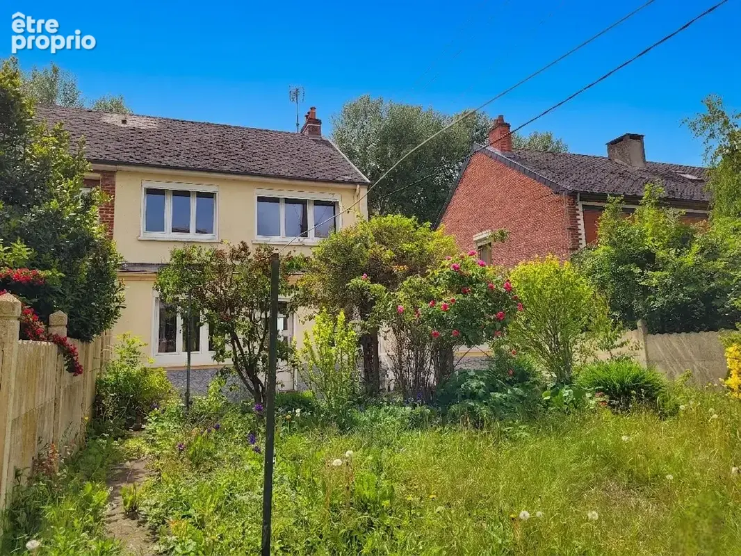 Maison à AVESNES-SUR-HELPE