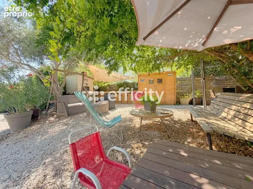 Maison 10 pièces 220 m² à vendre à Marseille-11e (13011) - photo 3
