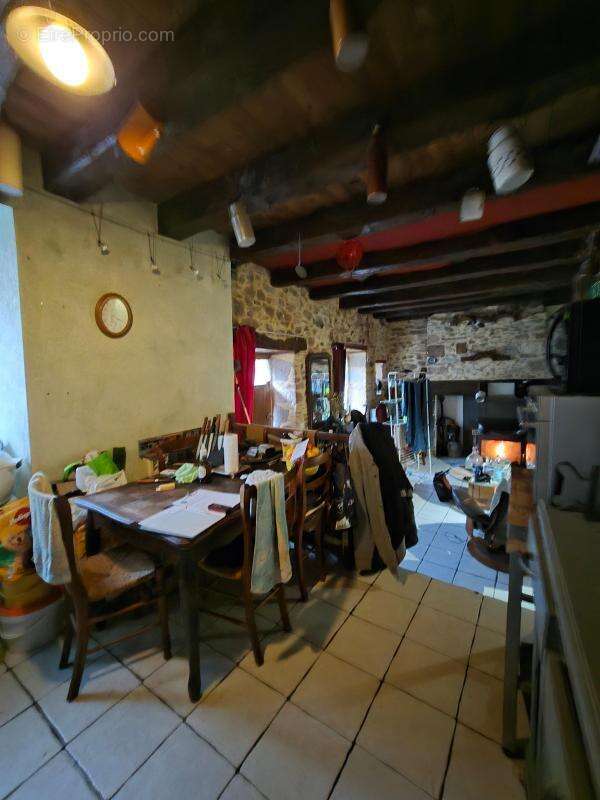 Maison à JUILLAC