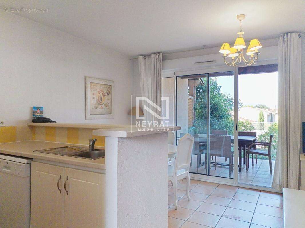 Appartement à MONTAUROUX