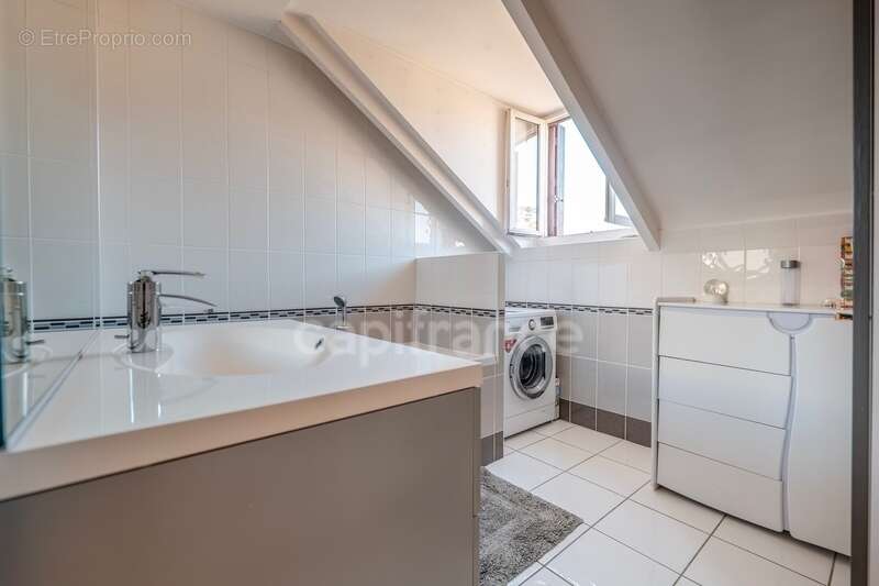 Appartement à VERSAILLES