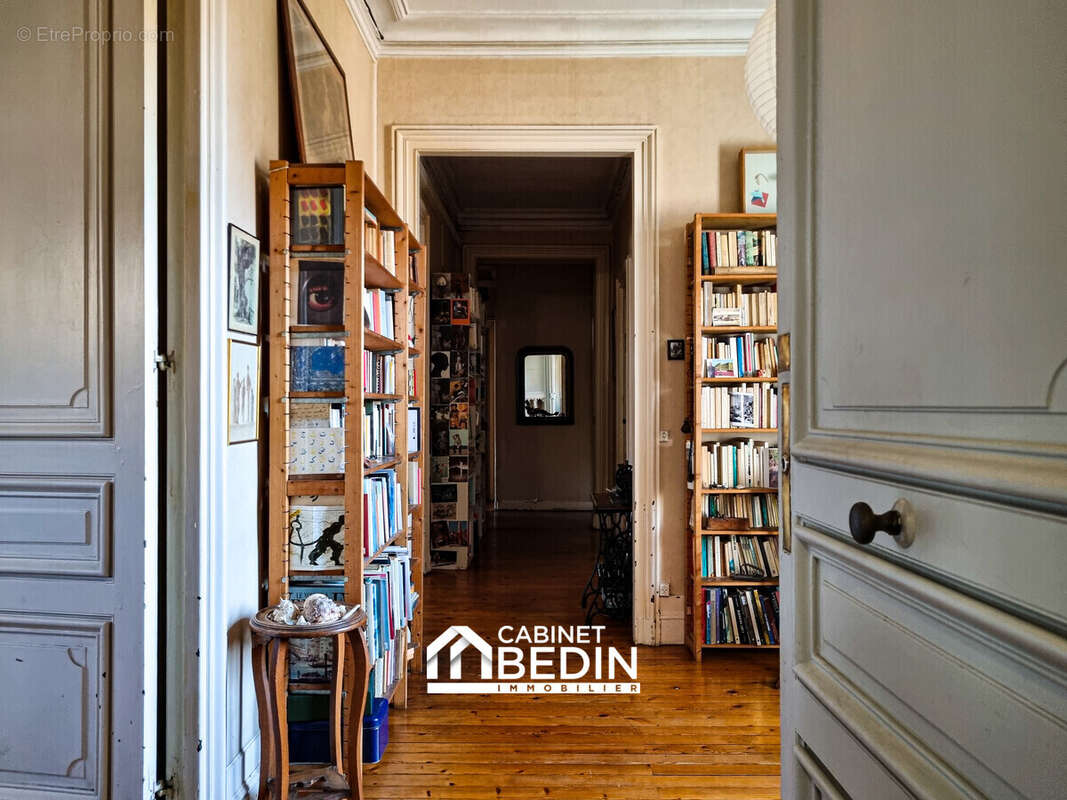 Appartement à BORDEAUX