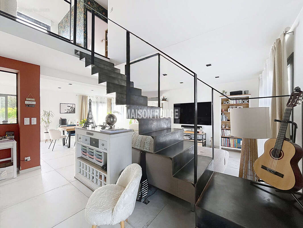 Maison à SAINT-MELOIR-DES-ONDES
