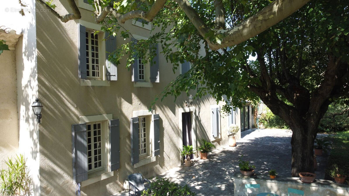 Maison à MONTEUX
