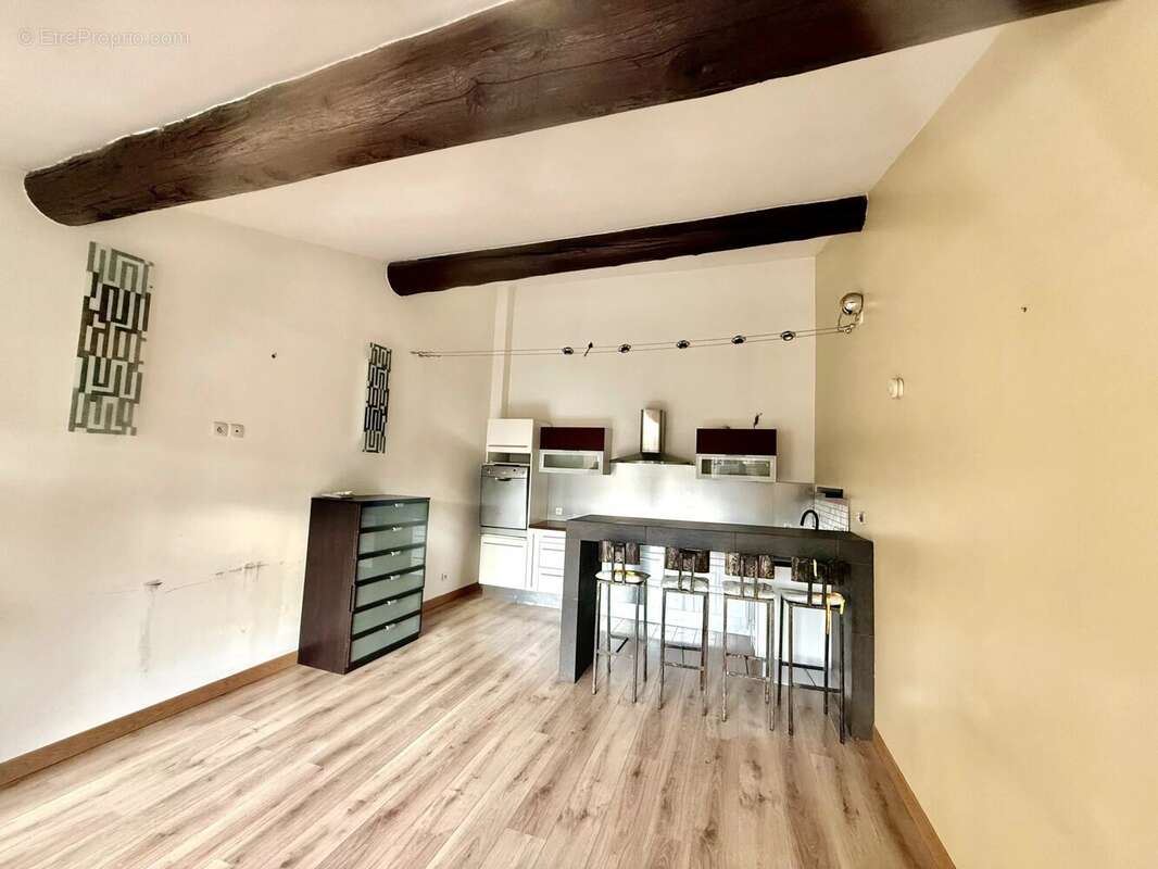 Appartement à NIMES