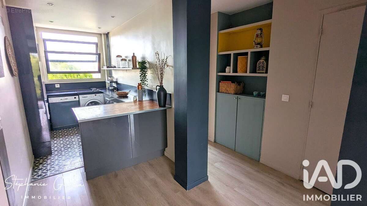 Appartement 64 m² à Joinville-Le-Pont  - photo 5