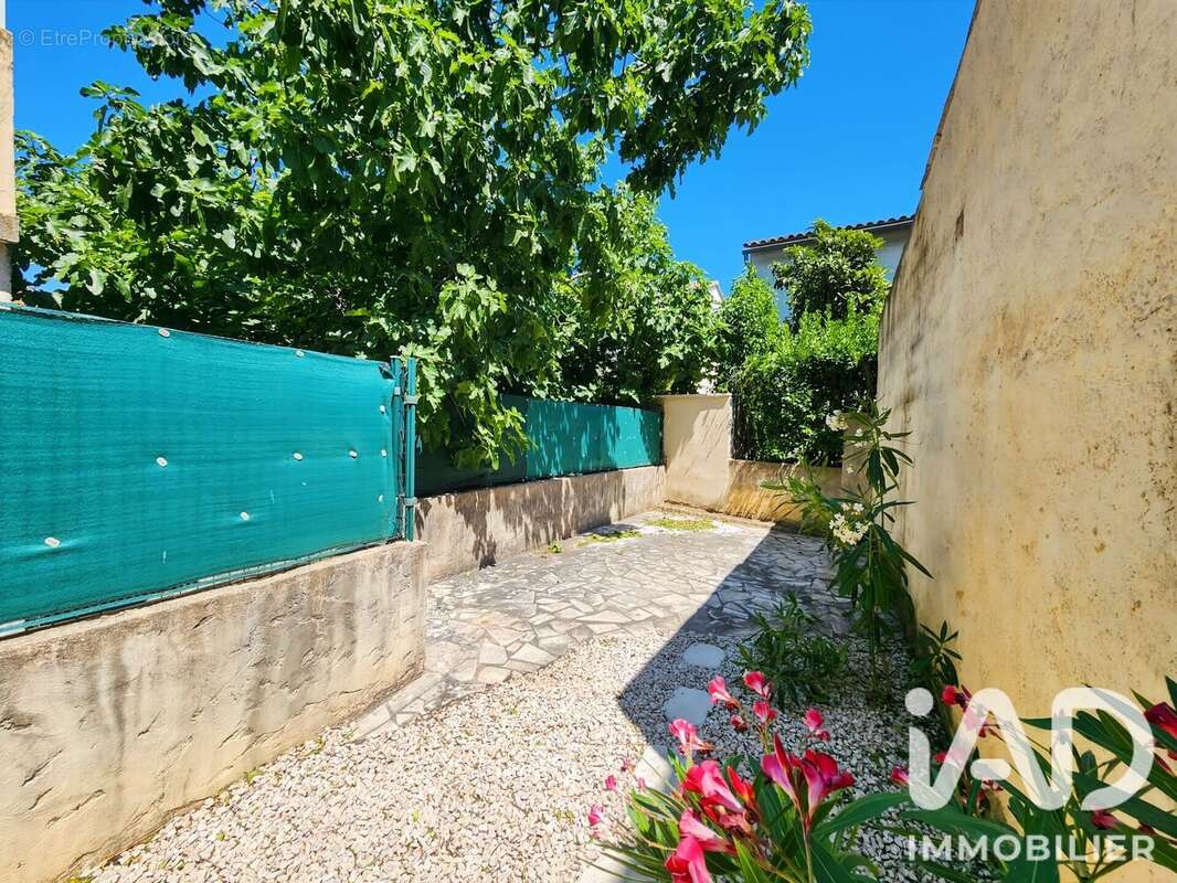 Photo 2 - Appartement à ARLES