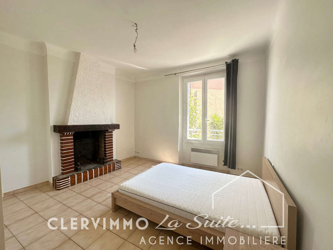 Appartement à MARSEILLE-9E