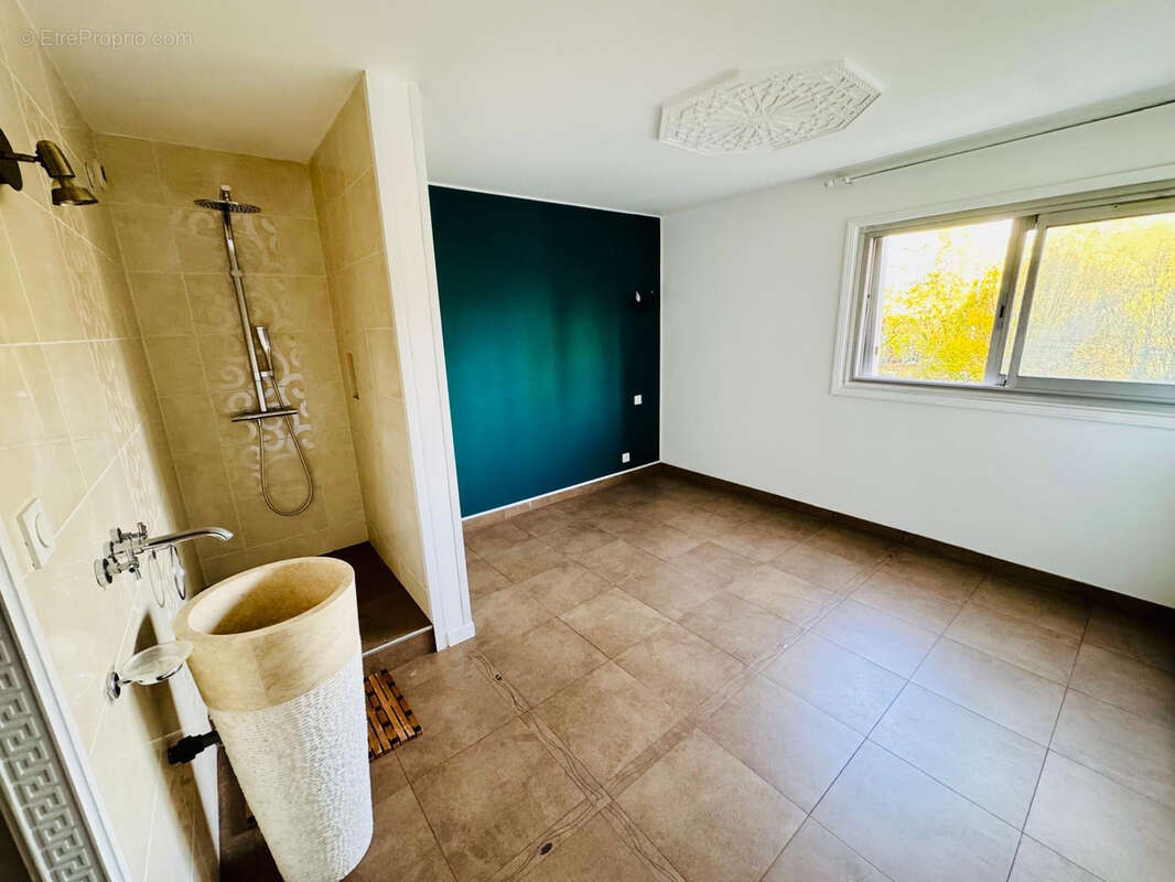 Appartement à ECHIROLLES