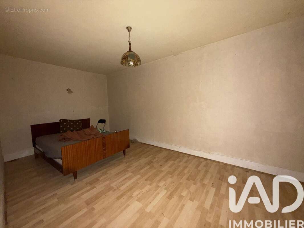 Maison 78 m² à Germigny  - photo 4