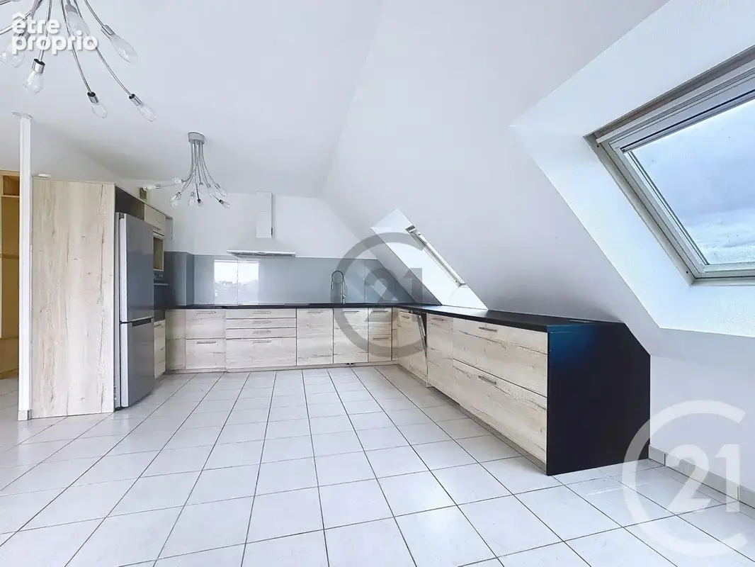 Appartement 4 pièces 92 m² à vendre à Nogent-Sur-Seine (10400) - photo 2