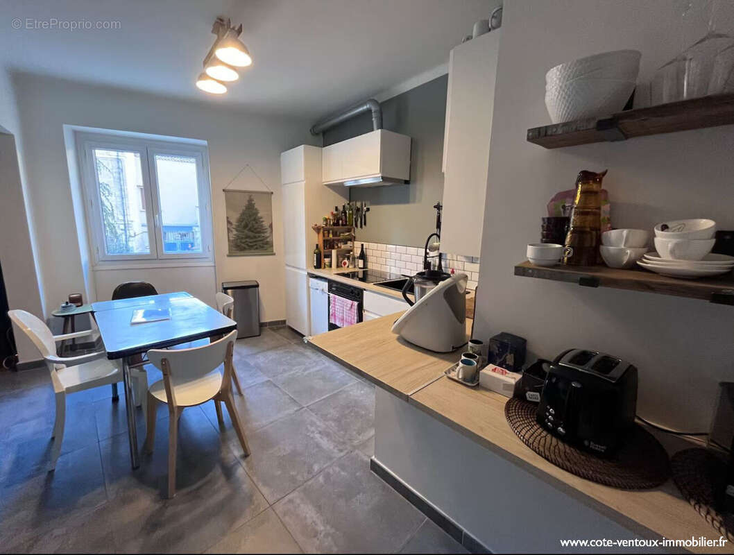 Maison à PERNES-LES-FONTAINES