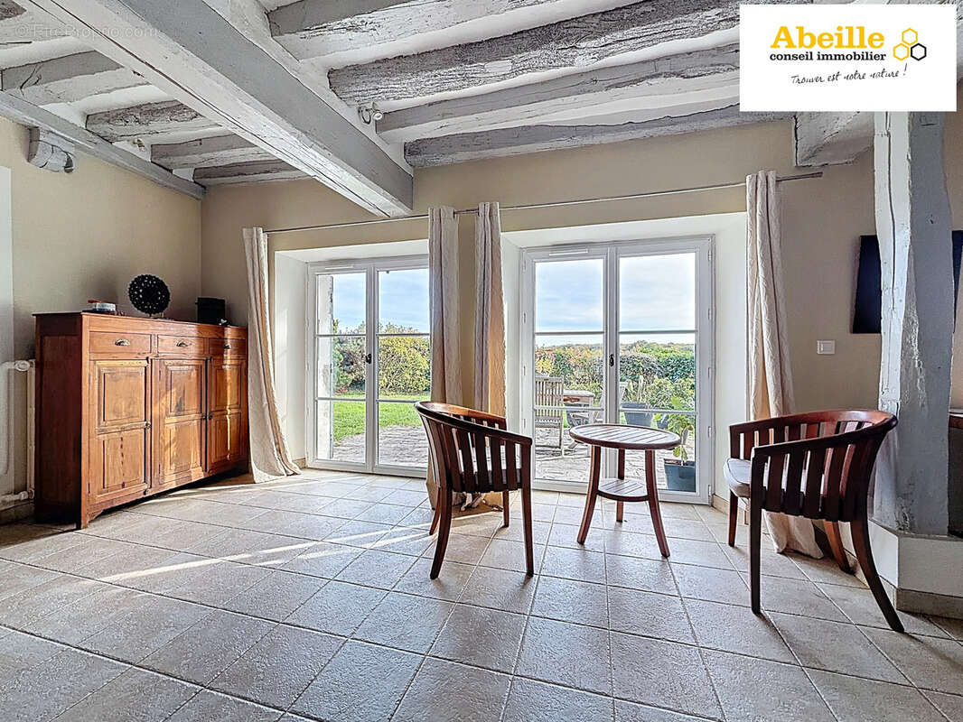 Maison à VAUGRIGNEUSE