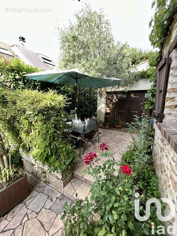 Photo 8 - Maison à SAINT-GERMAIN-LES-ARPAJON