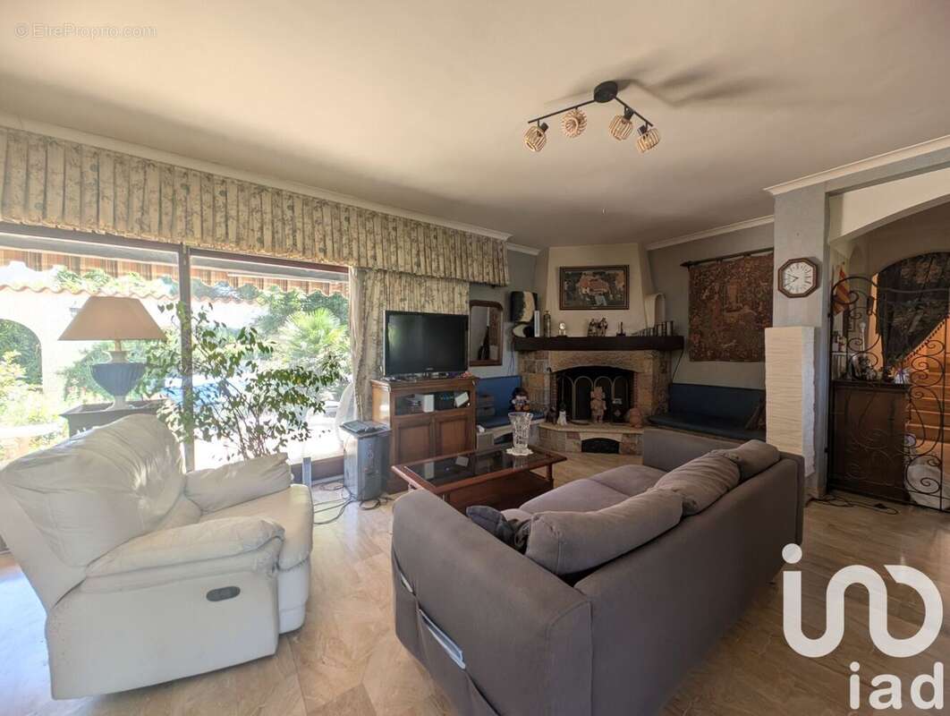 Photo 3 - Maison à VILLELONGUE-DELS-MONTS