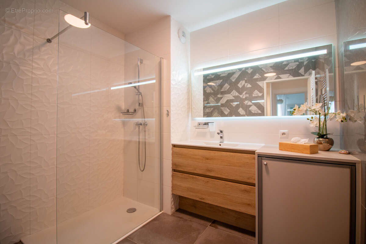 Appartement à ANTHY-SUR-LEMAN