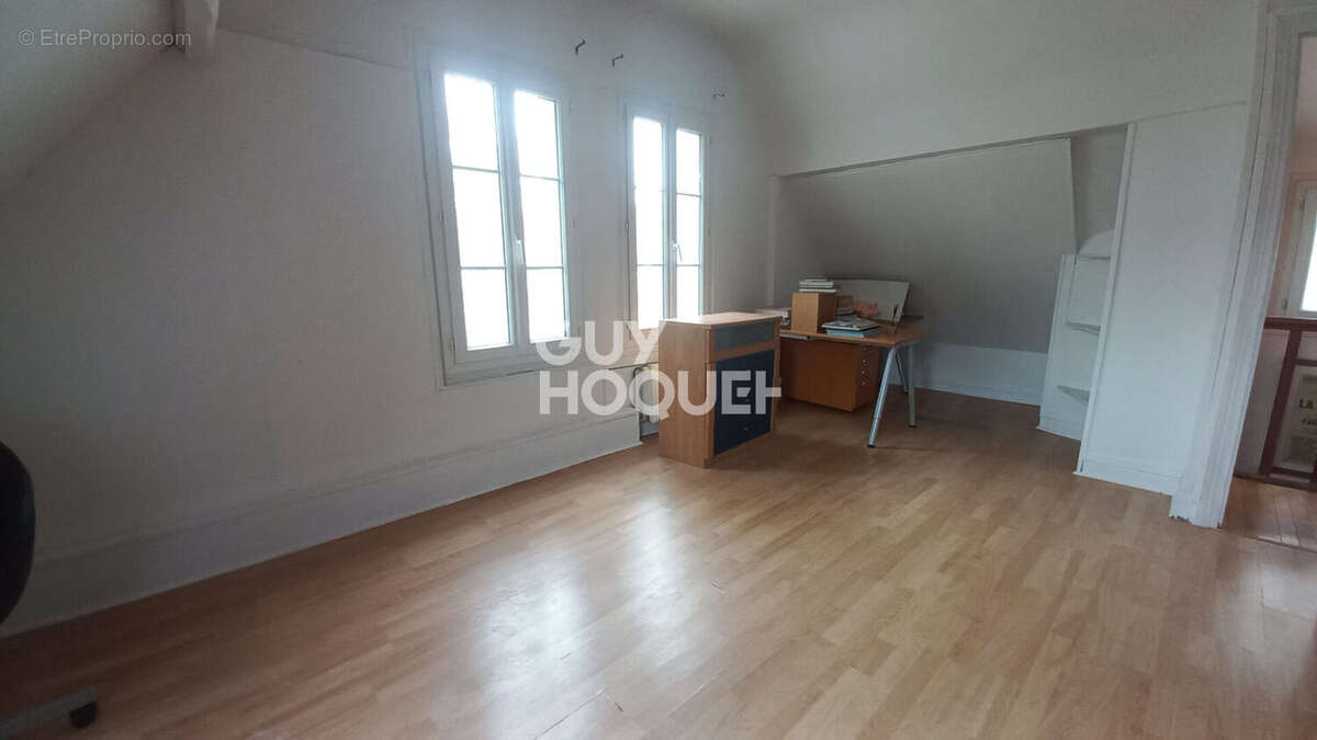 Maison à GOURNAY-SUR-MARNE