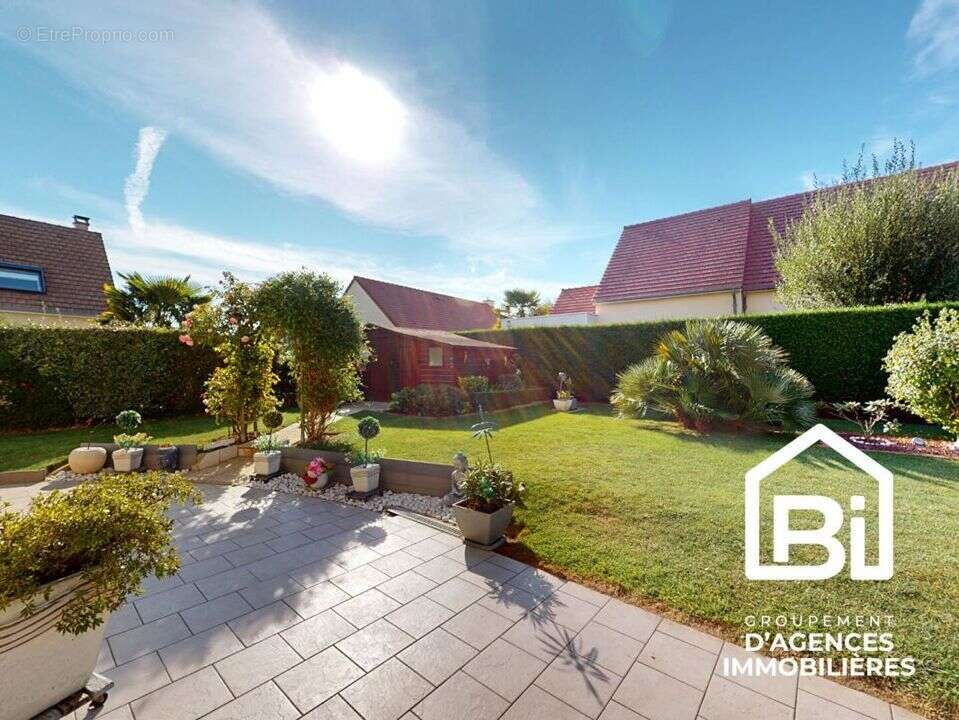 Maison à OUISTREHAM