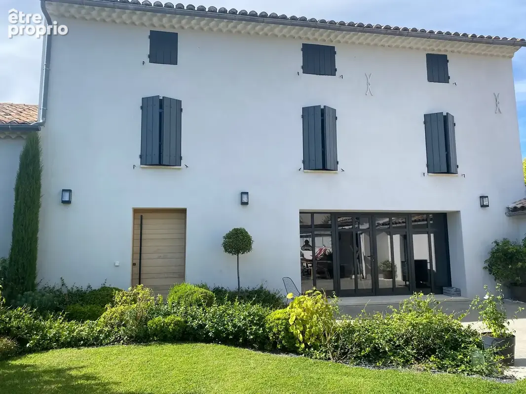 Photo Maison à Pernes-Les-Fontaines au prix de 894 000€